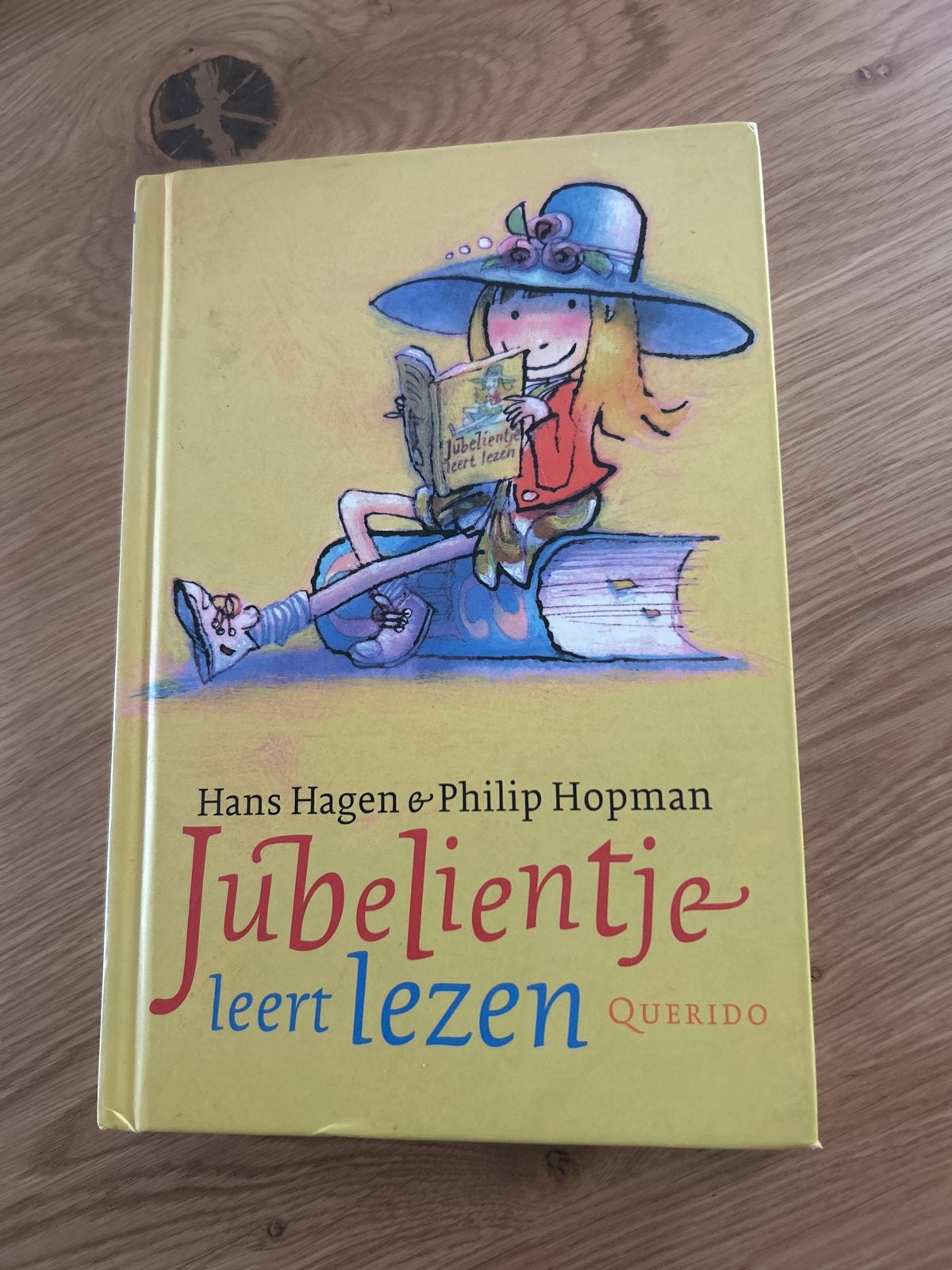Jubelientje leert lezen - Hans Hagen & Philip Hopman, Ophalen of Verzenden, Gelezen, 2 tot 3 jaar
