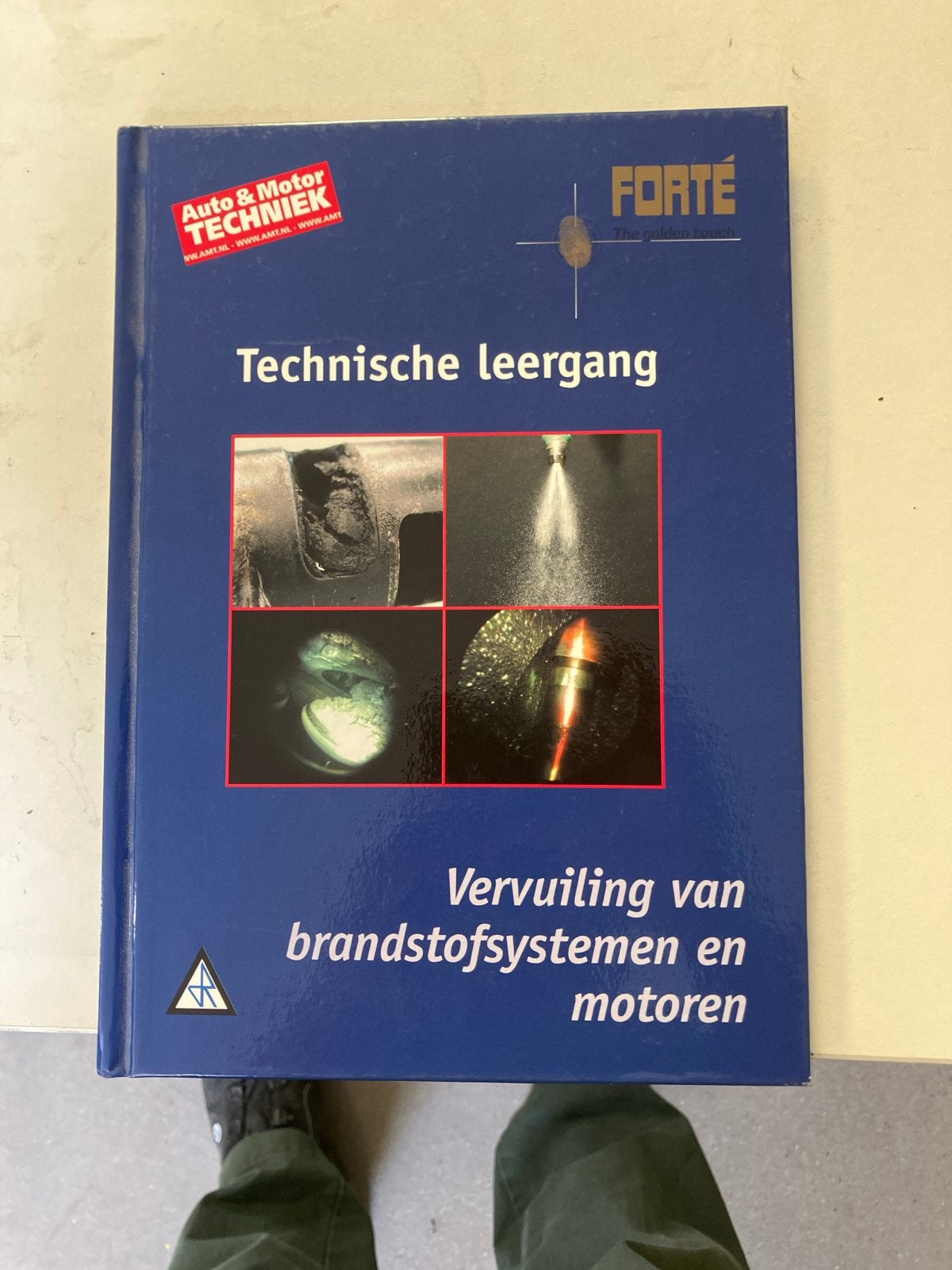 Technische leergang: Vervuiling brandstofsystemen en motoren, Ophalen of Verzenden, Zo goed als nieuw, Algemeen
