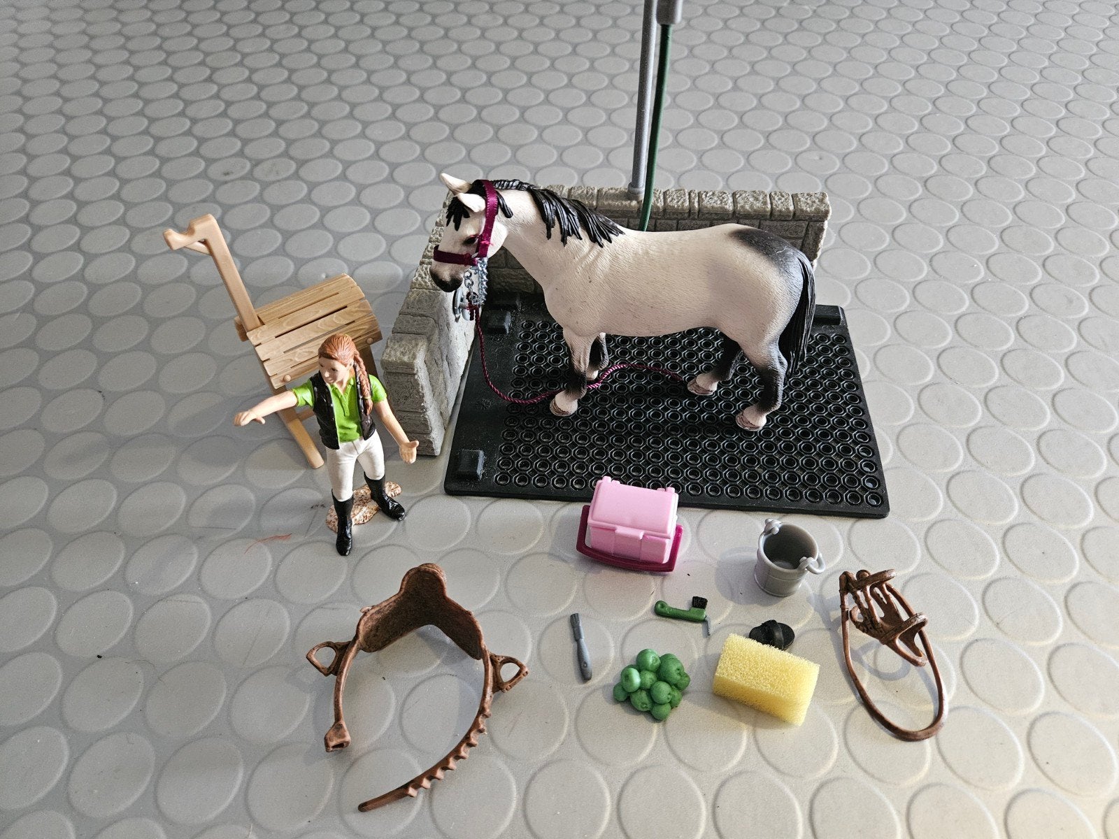 Schleich paardenspeelset wasplaats, Ophalen of Verzenden, Zo goed als nieuw