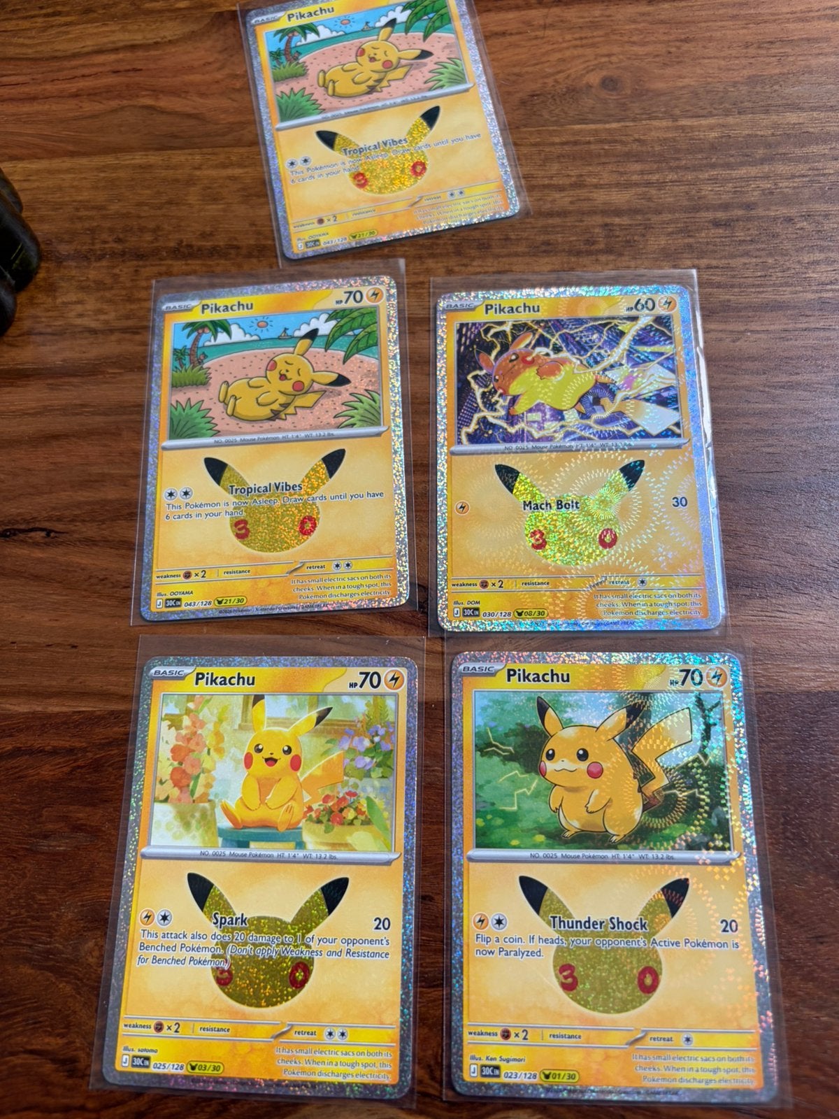Dubbele Pikachu’s 30th celebrations te ruil, Ophalen, Zo goed als nieuw, Meerdere kaarten