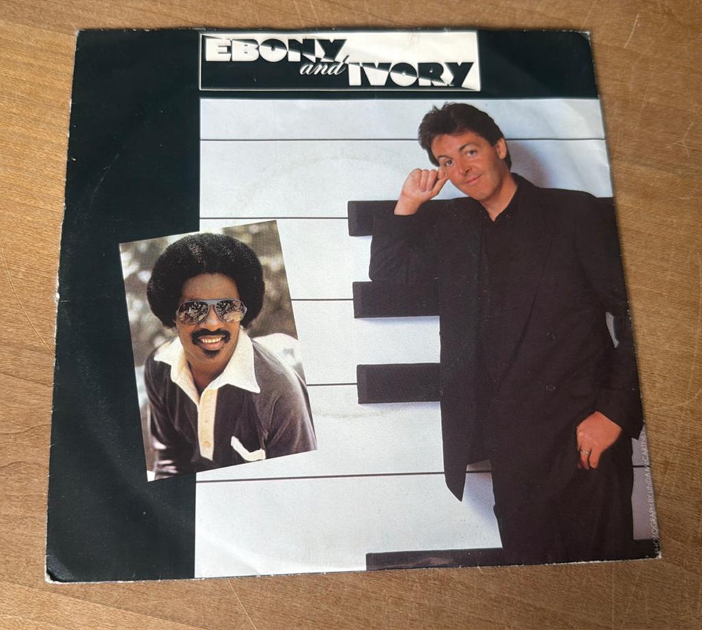 Ebony and Ivory, Ophalen of Verzenden, Zo goed als nieuw