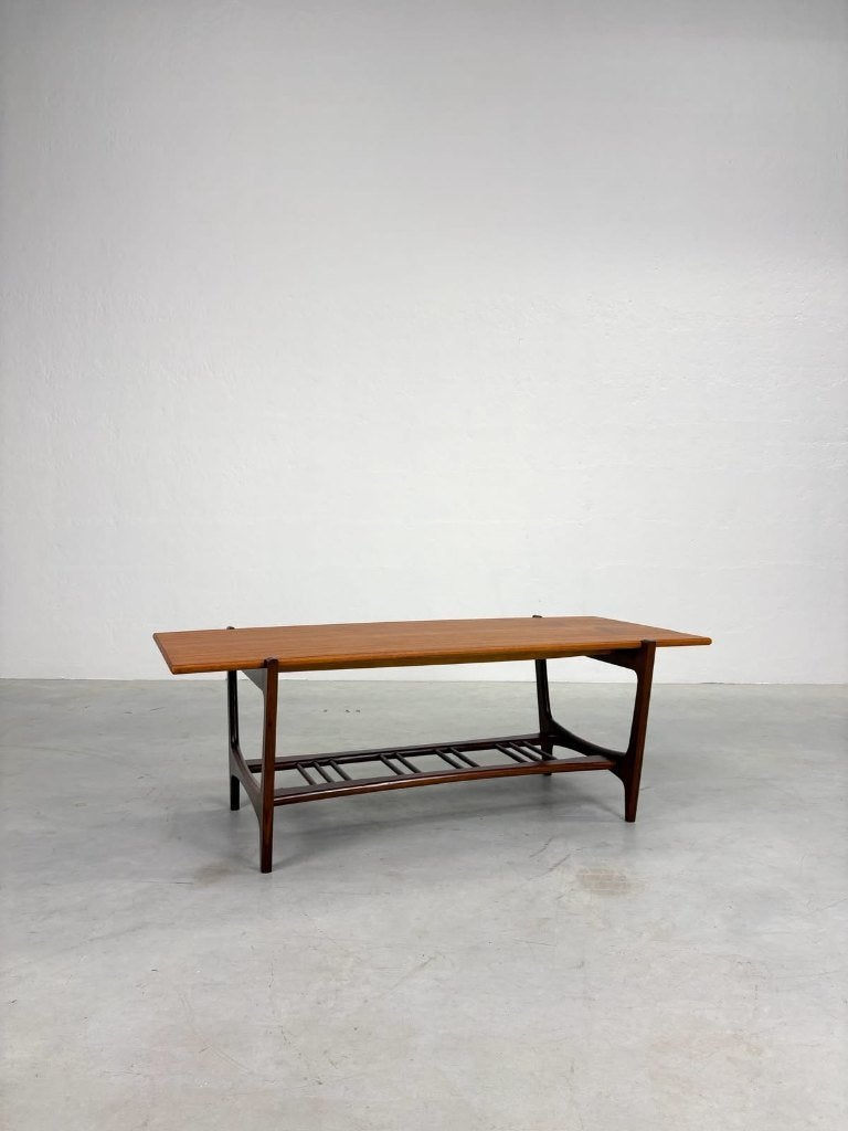 Vintage Teak Salontafel met Lectuurrek, Zo goed als nieuw, 75 cm of meer, Rechthoekig, Hout