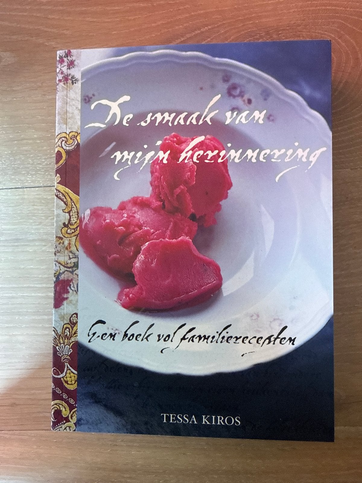 De smaak van mijn herinnering - Tessa Kiros kookboek, Boeken, Kookboeken, Ophalen of Verzenden, Zo goed als nieuw, Overige gebieden