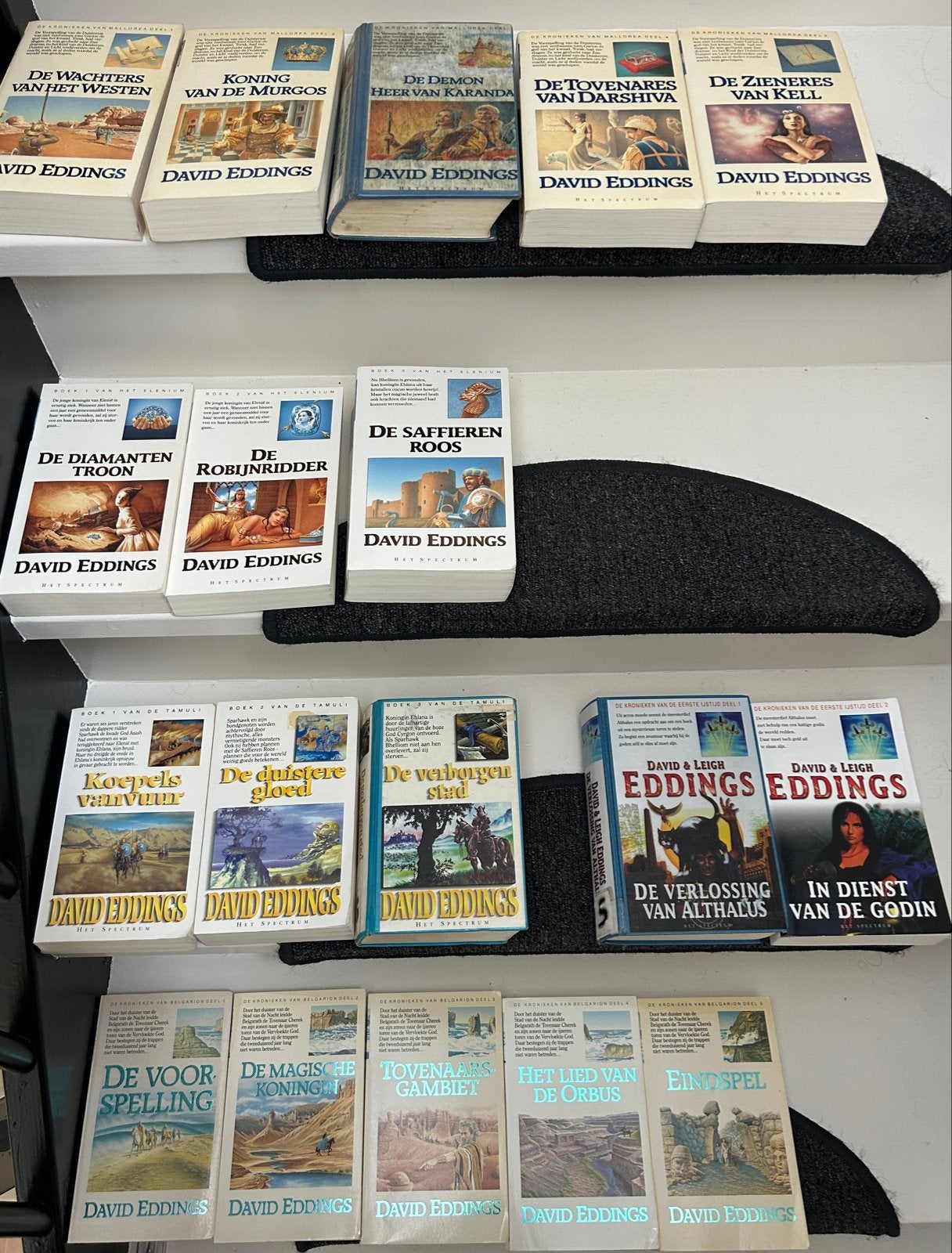 David Eddings Fantasy Boeken Collectie - Diverse Series, Boeken, Ophalen of Verzenden, Gelezen