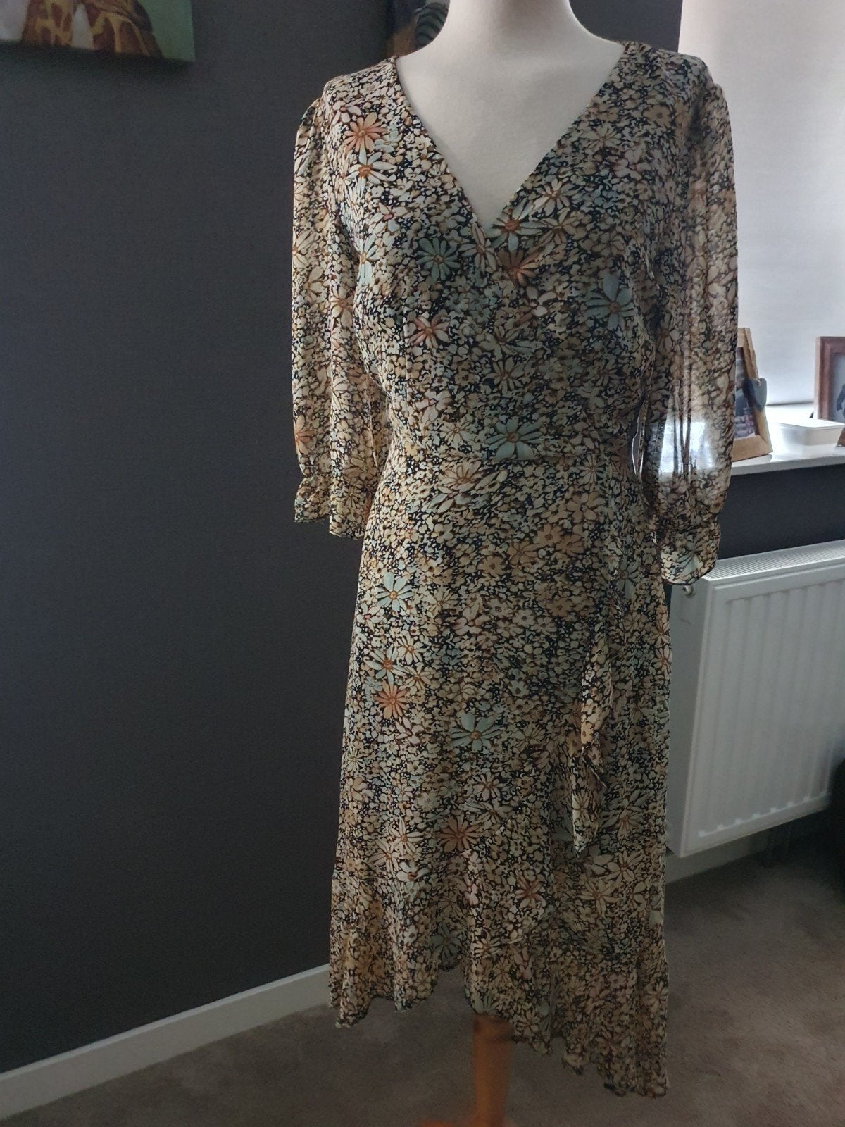 By Clara wikkeljurk met bloemenprint, maat S, Ophalen of Verzenden, Maat 36 (S), Gedragen, Onder de knie