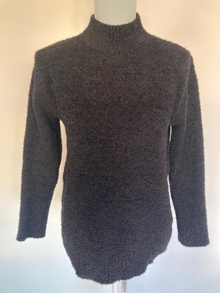 Zwarte fluffy trui, Kleding | Dames, Ophalen of Verzenden, Gedragen, Maat 38/40 (M), Zwart