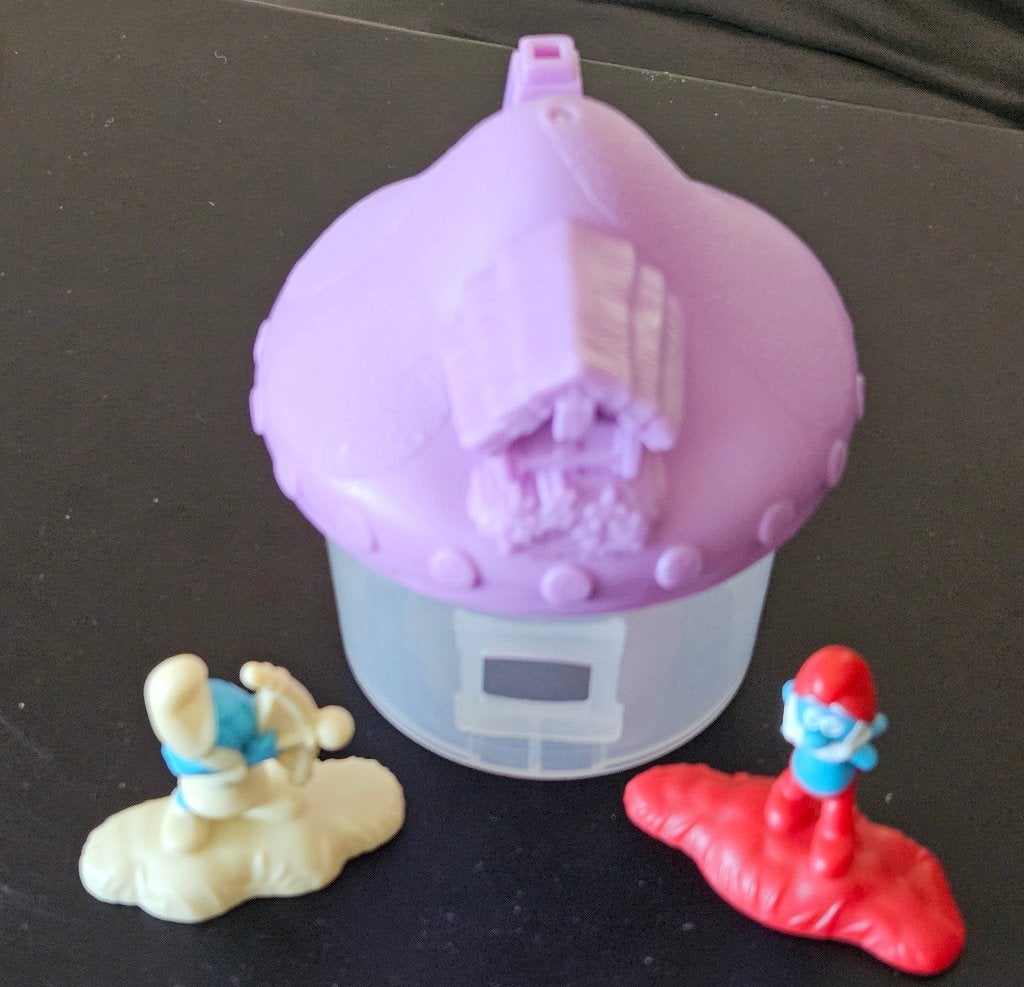 Smurfen McDonald's set: Huisje en 2 Smurfen (2017), Verzamelen, Ophalen of Verzenden, Gebruikt, Verschillende Smurfen, Huisje of Attribuut