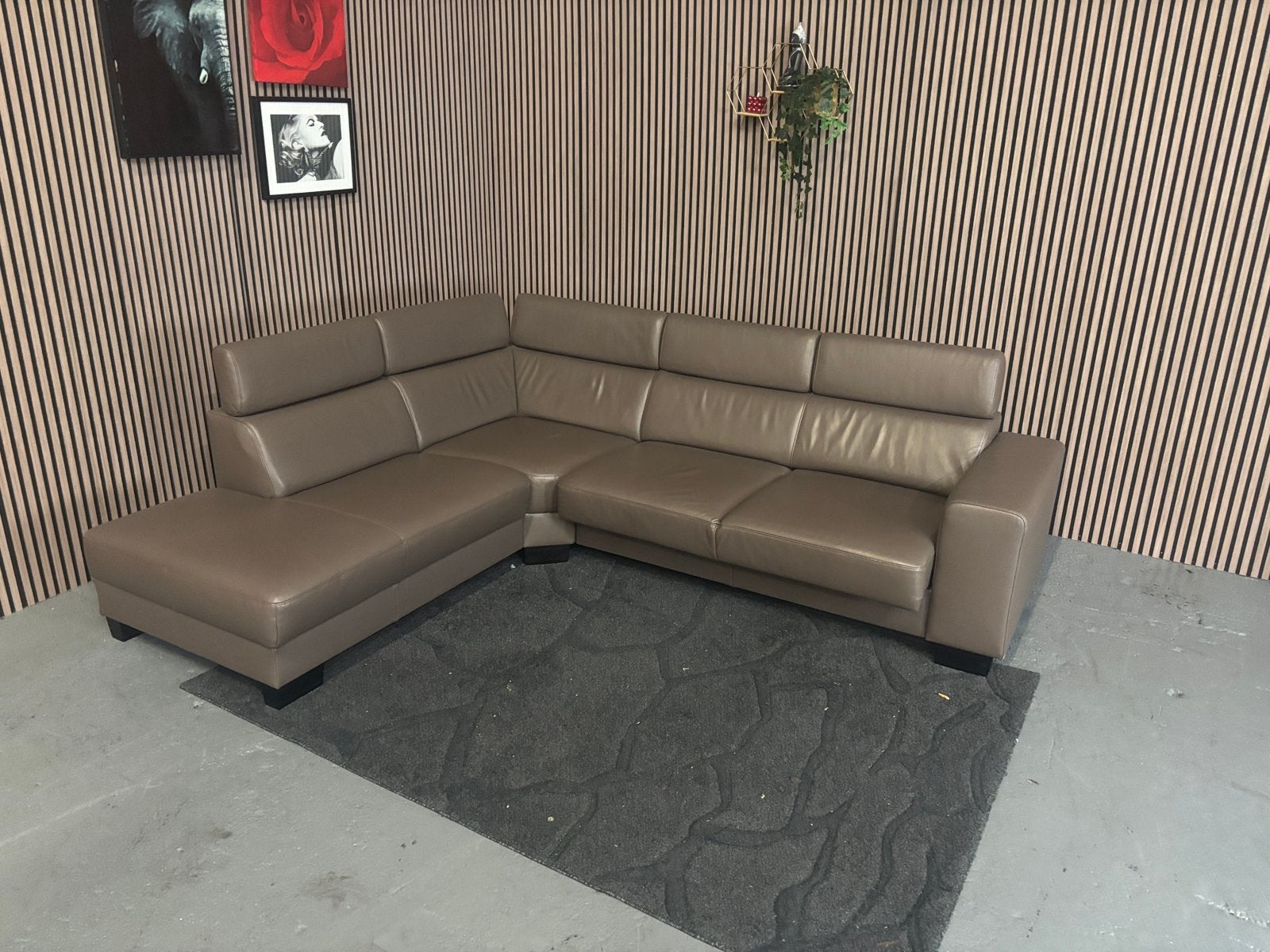 GRATIS LEVERING Hoekbank Leer Bruin 270x230 GEREINIGD, 250 tot 300 cm, Hoekbank, Leer, Ophalen of Verzenden