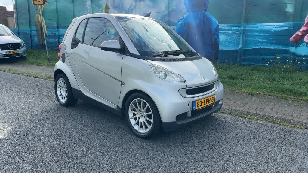 Smart Fortwo Coupé 1.0 mhd Pure (bj 2009, semi-automaat), Auto's, Automaat, Achterwielaandrijving, Gebruikt, 18 €/maand