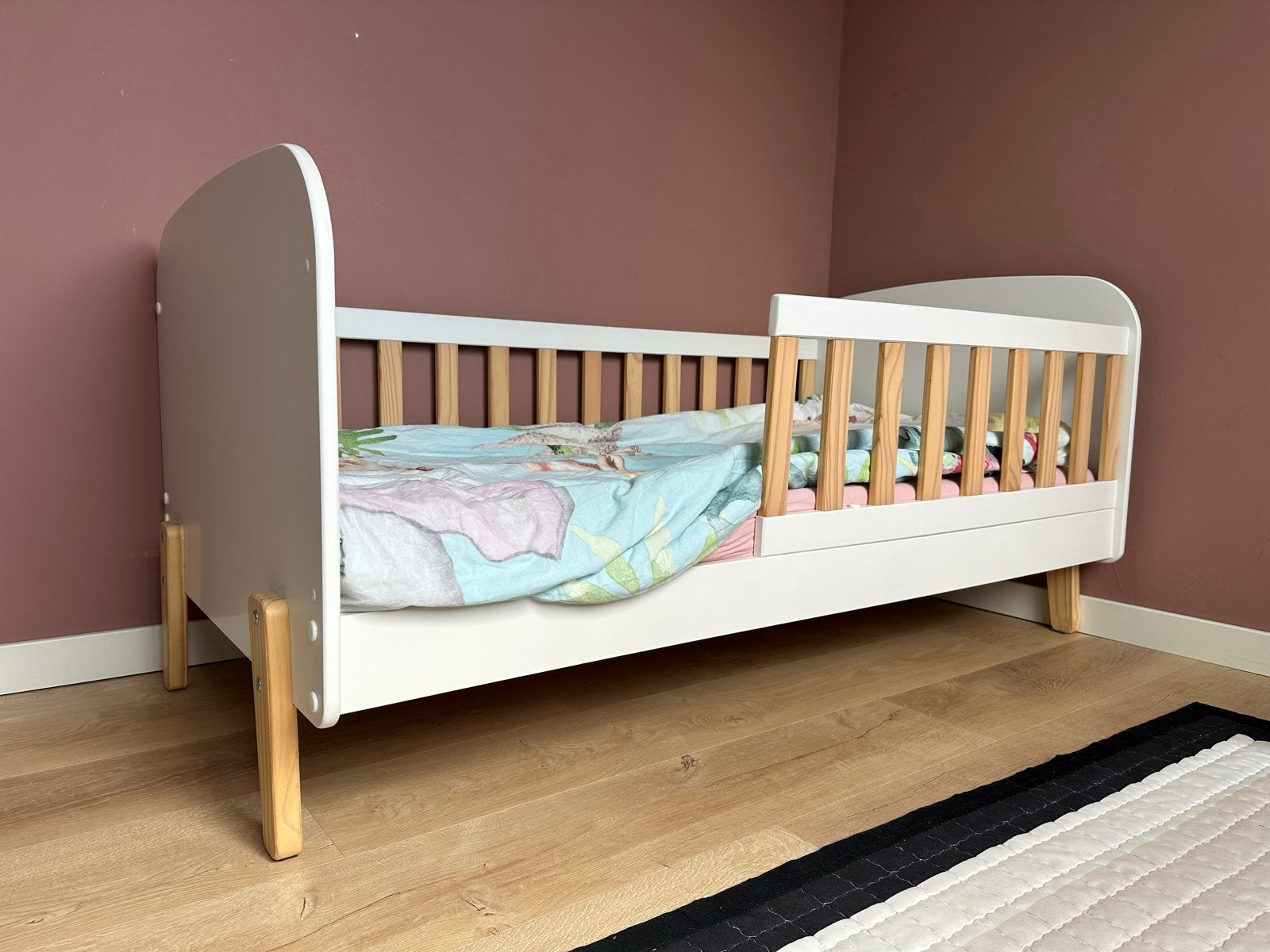 Vipack Peuterbed Kiddy 70x140 met optioneel dekbed/matras, Ophalen, Gebruikt, Wit, 190 cm of minder