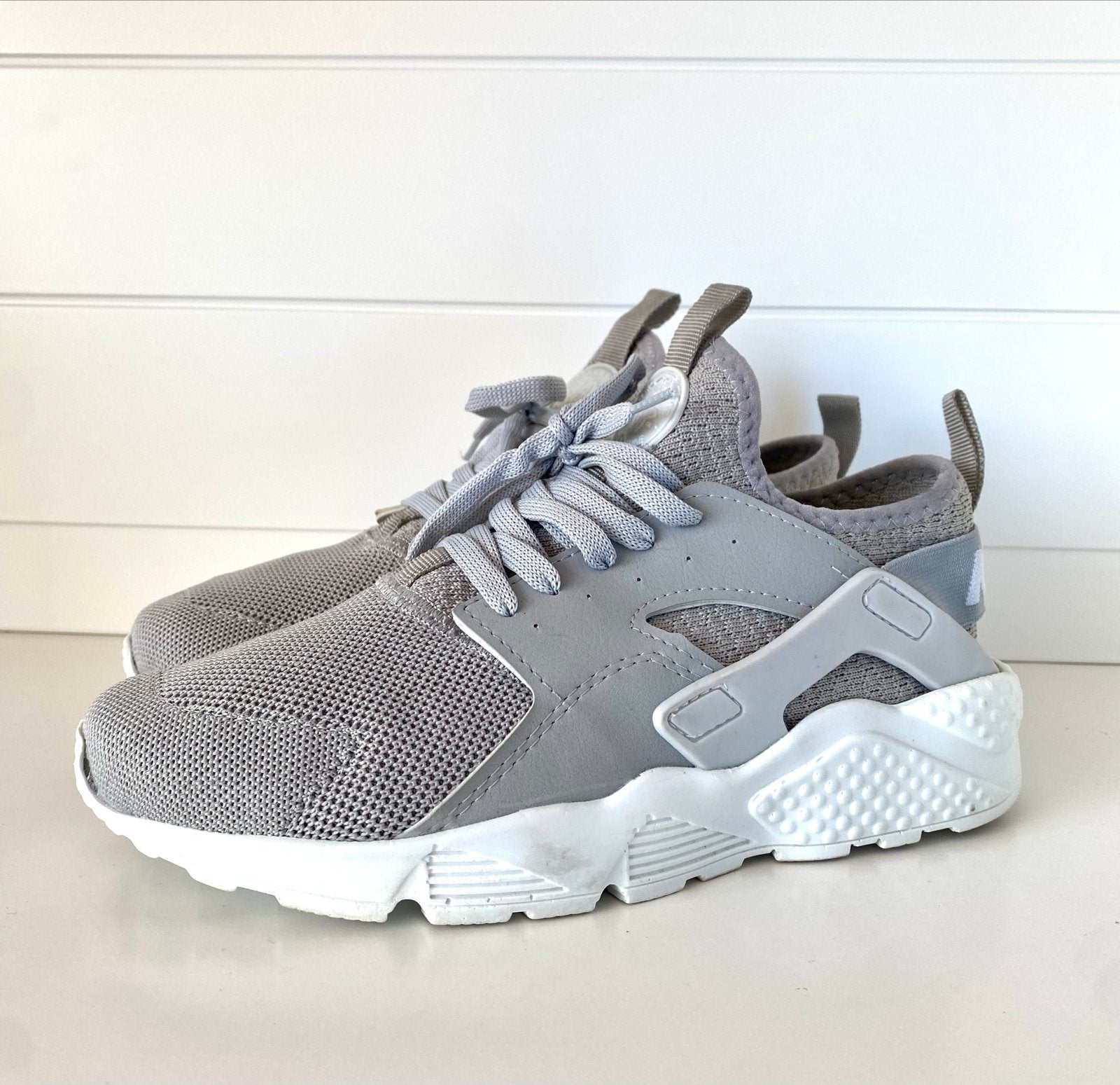 Nike Air Huarache Run Ultra Sneakers Maat 39 Grijs, Ophalen of Verzenden, Zo goed als nieuw, Grijs, Sneakers of Gympen