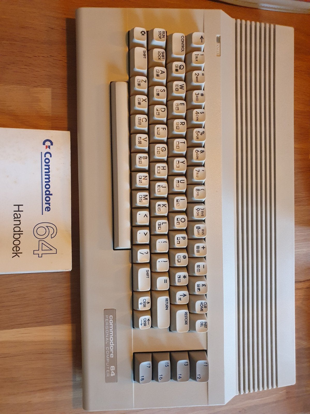 Complete Commodore 64 set met monitor en accessoires, Ophalen, Commodore