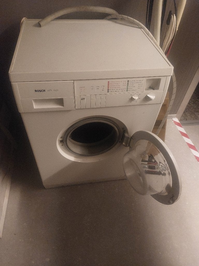 Bosch WWF 1401 wasmachine ( 501005), Ophalen, 1200 tot 1600 toeren, 85 tot 90 cm