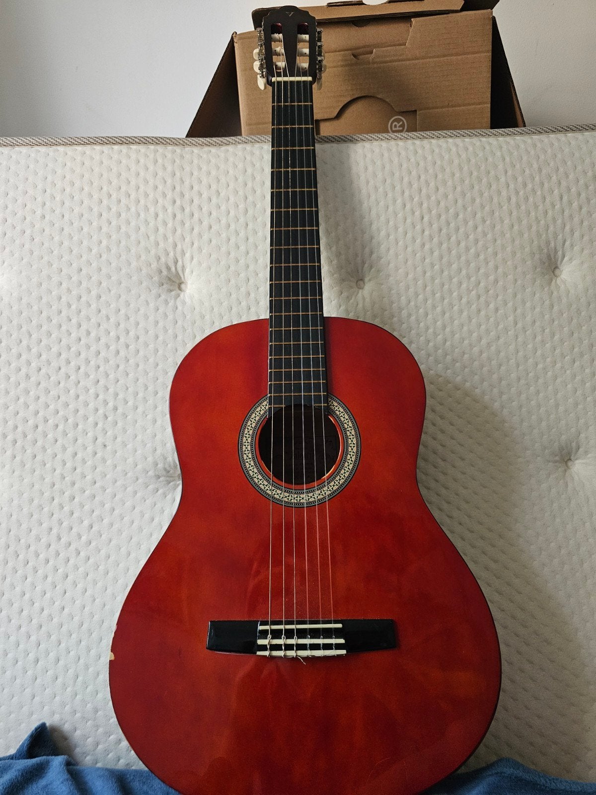 Mooie Valencia gitaar - Ideaal voor beginners of decor, Ophalen, Gebruikt, Klassieke of Spaanse gitaar