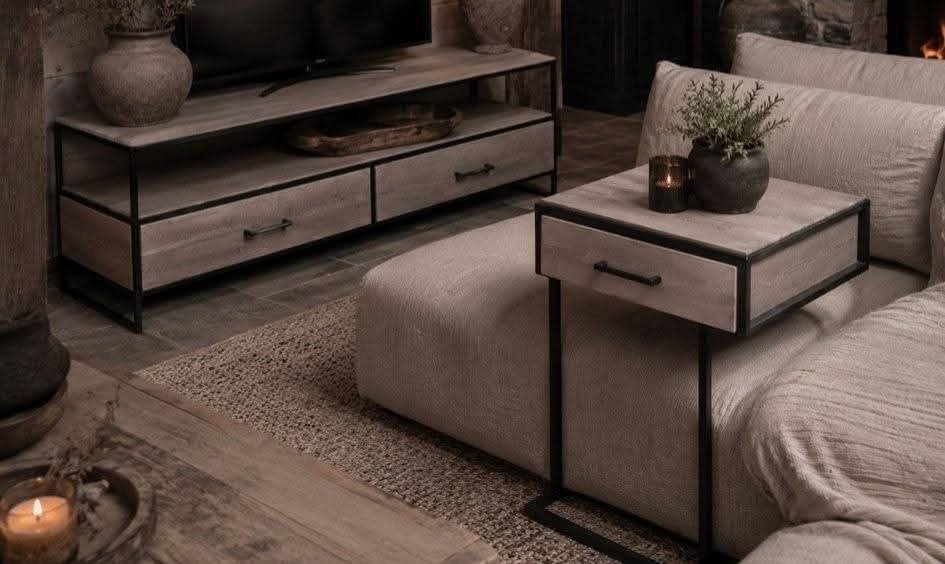 Tv meubel nu €59,50 Tafeltje nu €19,50

Tv meubel NU €59,50, Ophalen, 100 tot 150 cm, Nieuw, Minder dan 100 cm