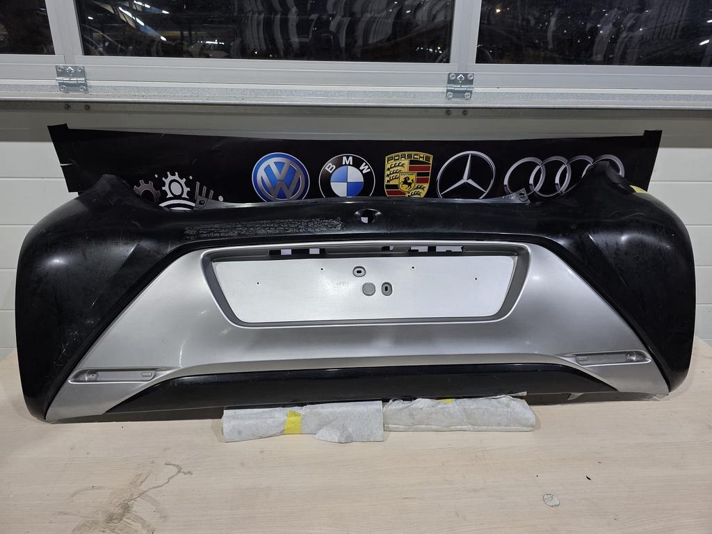 Toyota Aygo AB40 achterbumper, Gebruikt, -, -, Ophalen of Verzenden