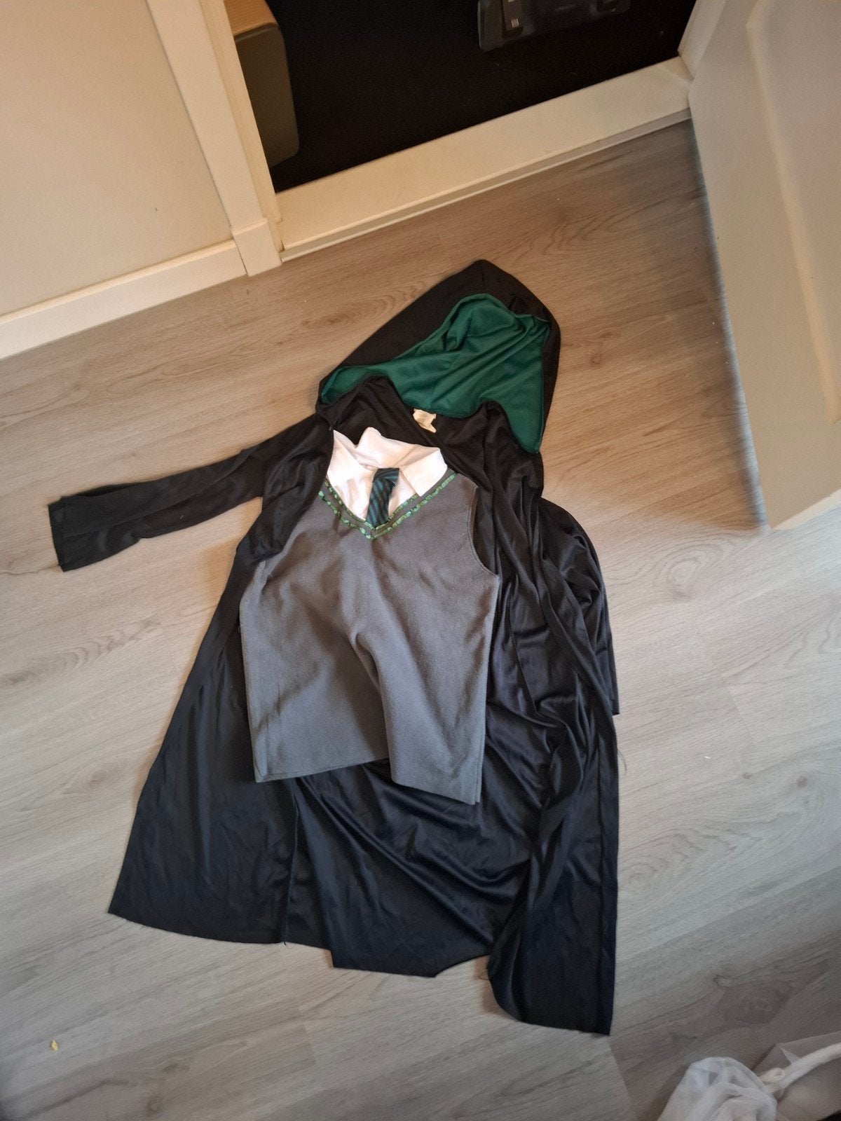 Harry Potter Halloween Kostuum - Cape & Shirt, Ophalen, Gebruikt, 146 t/m 152, Jongen of Meisje