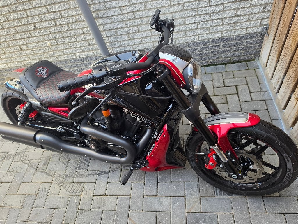 Foto 4 van dikke vette night rod special geheel custom one of a kind