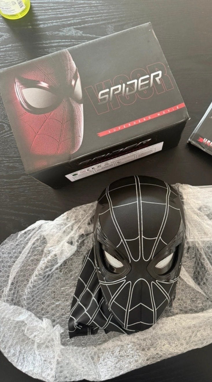 Spider-Man Zwart Masker met Bewegende Ogen & Kin - Nieuw, Ophalen of Verzenden, Nieuw, Accessoires