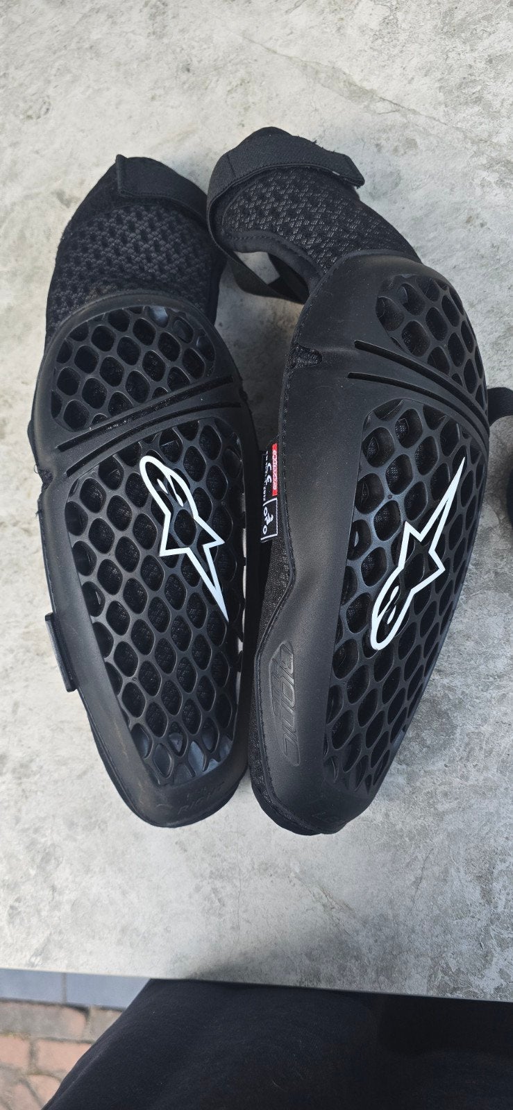 Alpinestars Bionic Plus elleboogbeschermers, Motoren, Overige merken, Ophalen of Verzenden, Tweedehands, Heren