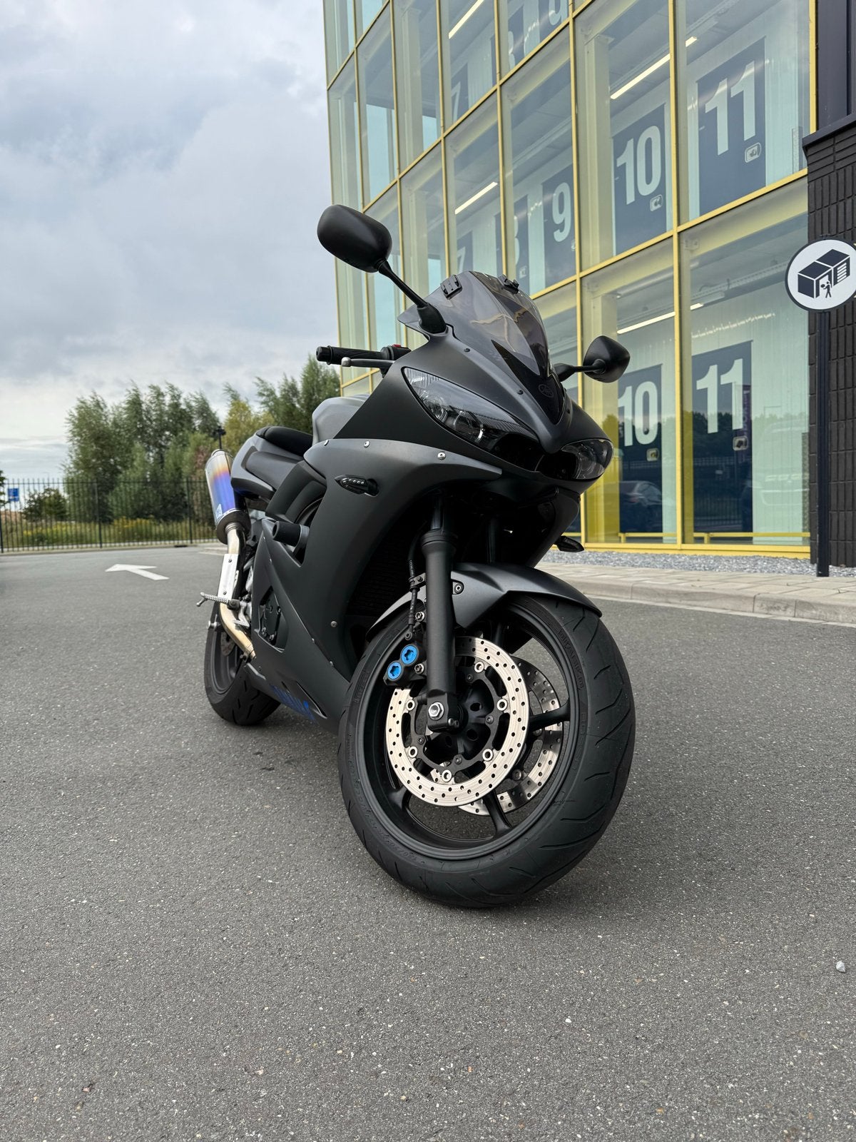Yamaha R6 - Zo goed als nieuwe banden, onderhoud gehad, Motoren, Motoren | Yamaha, Sportuitlaat, 4 cilinders, Motorrijbewijs A