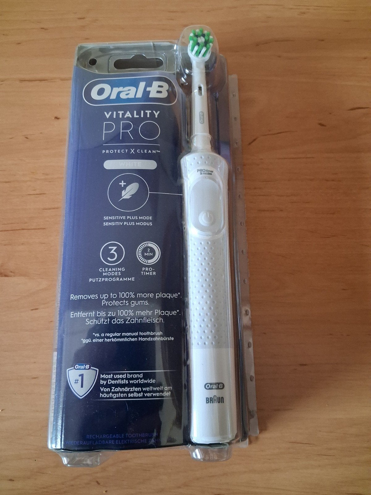 Nieuw in doos Tandenborstel Oral B Pro en extra borstels, Ophalen of Verzenden, Nieuw, Tandenborstel
