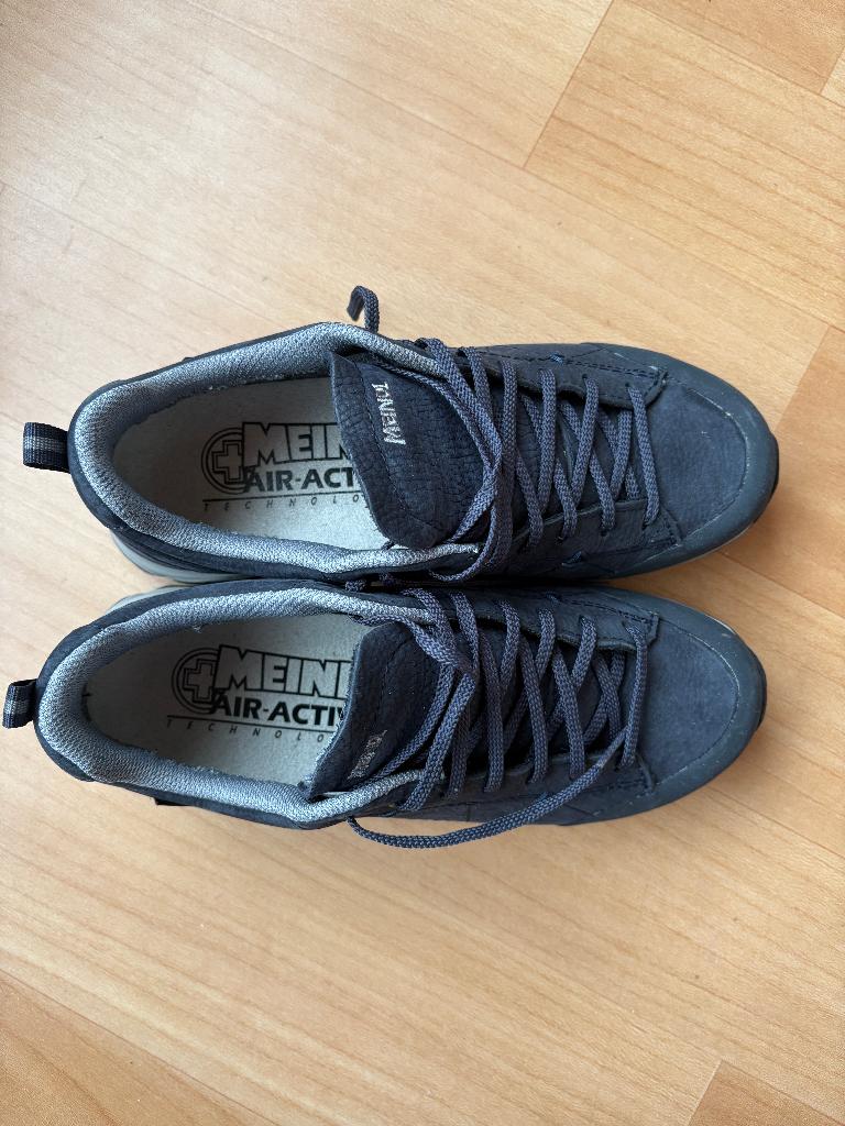 Meindl lage wandelschoenen maat 38 donkerblauw, Ophalen of Verzenden, Zo goed als nieuw, Schoenen