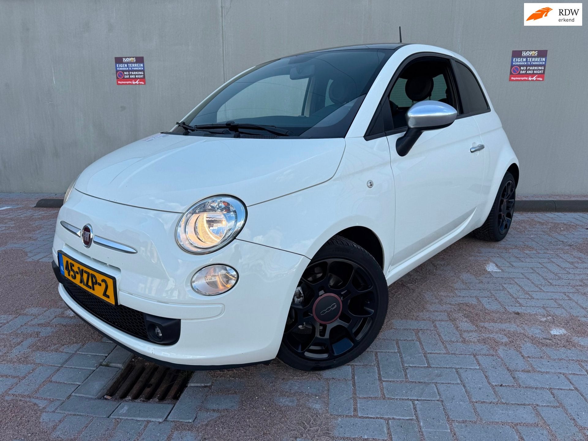 Fiat 500 0.9 TwinAir Lounge |NIEUW APK|AIRCO|LM VLGN |LUXE U, Euro 5, Gebruikt, 31 €/maand, Wit