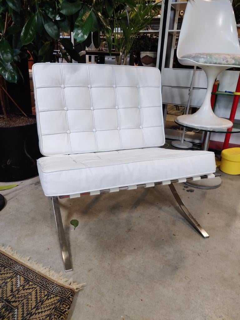 Witte Barcelona stoel, Ophalen, Gebruikt, Wit, X