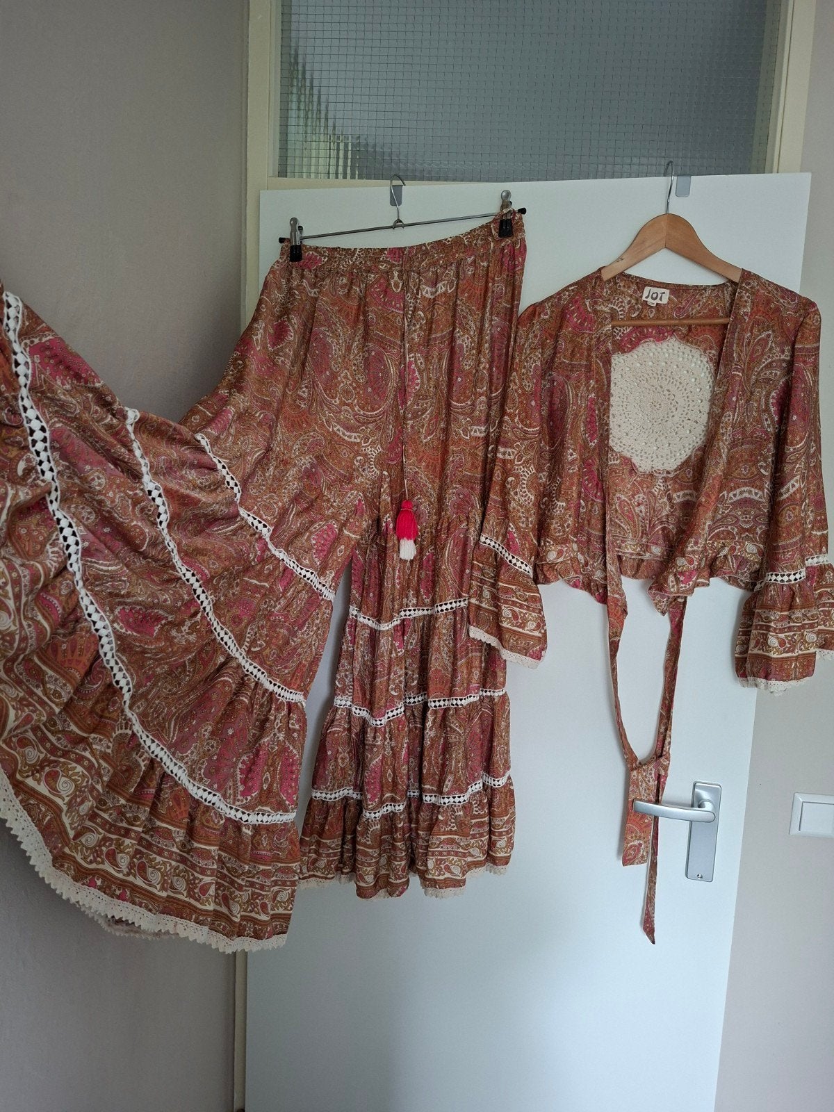 JOT Ibiza Boho 100% Zijde Pak - One Size (36-42), Maat 38/40 (M), JOT, Meerkleurig, Ophalen of Verzenden