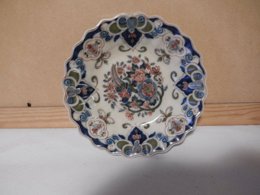 Prachtig Porseleinen Sierbord met Bloemmotief, Ophalen of Verzenden, Gebruikt, Porselein, Bord of Schaal