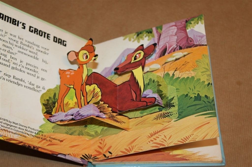 Bambis Grote Dag — Disney Pop-up Boekje 1976, Boeken, Ophalen of Verzenden, Gelezen