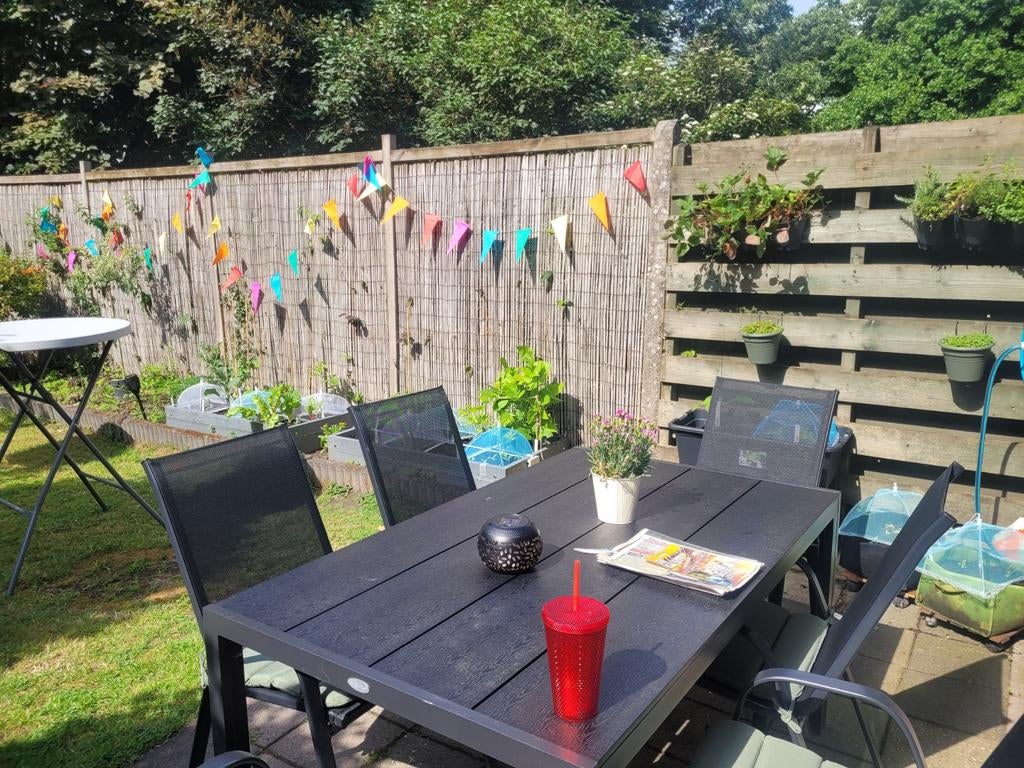 Eettafel Maderup met 4 Leknes stoelen - Zo goed als nieuw, Ophalen, Zo goed als nieuw, Tuinset, Eettafel