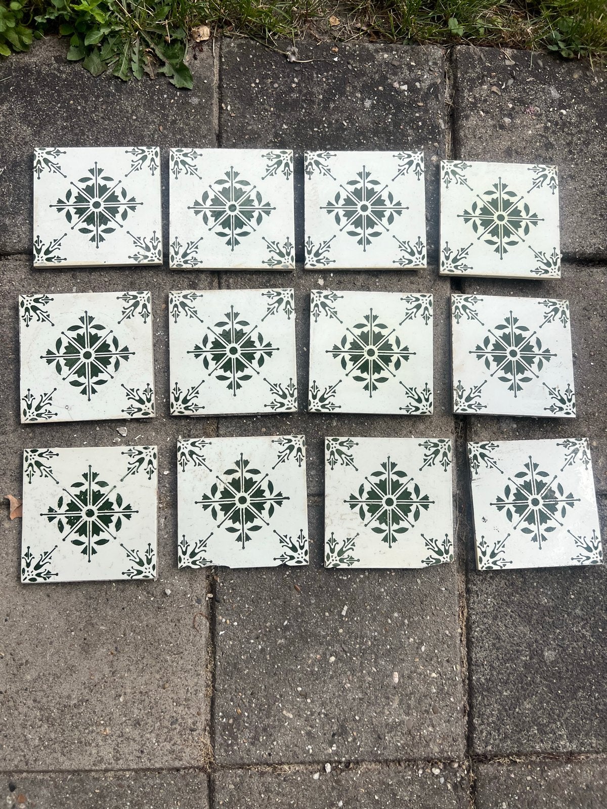 Antieke Hollandse Tegels - zwart/wit Patroon, Ophalen