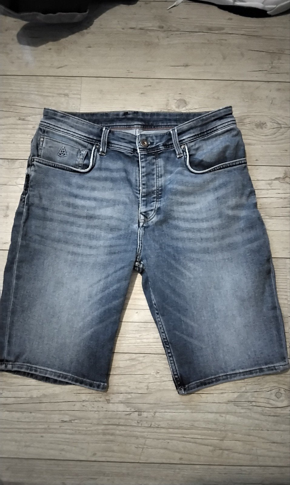 Hallinger korte spijkerbroek,  maat L., Kleding | Heren, Ophalen of Verzenden, Gedragen, Blauw, W36 - W38 (confectie 52/54)