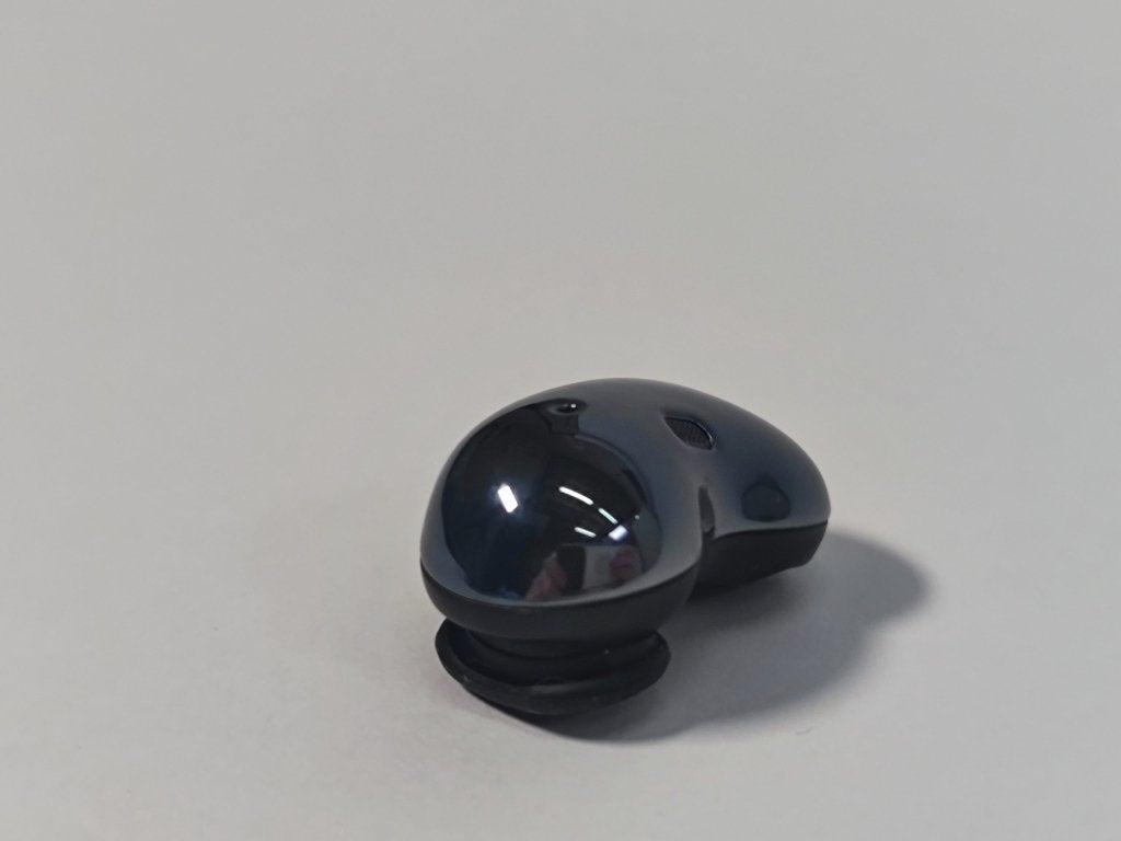 Samsung Galaxy Buds Live - Oortje Links - Zwart, Samsung Electronics Benelux B.V., Madefor@samsung.com, Evert van de Beekstraat 310, 1118CX Schiphol, Nederland