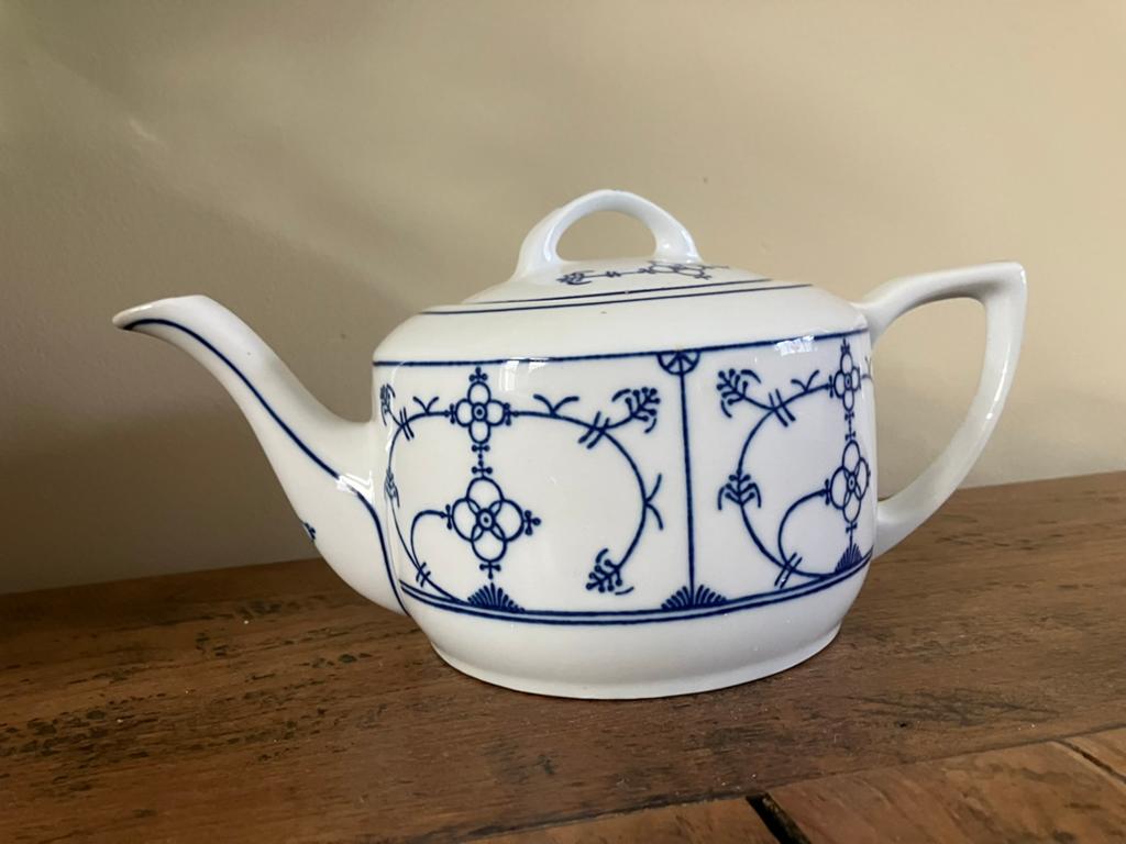 Theepot Jager, Antiek en Kunst, Antiek | Servies los, Ophalen