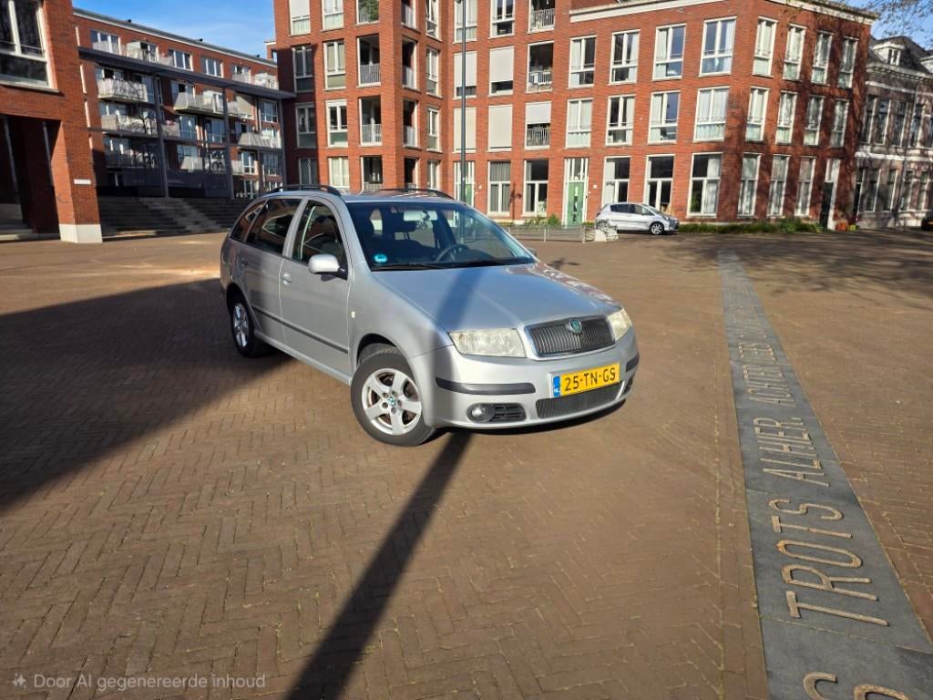 Skoda Fabia Combi 1.4-16V Elegance, Auto's, Skoda, Bedrijf, Te koop, Fabia, ABS, Airbags, Airconditioning, Boordcomputer, Centrale vergrendeling