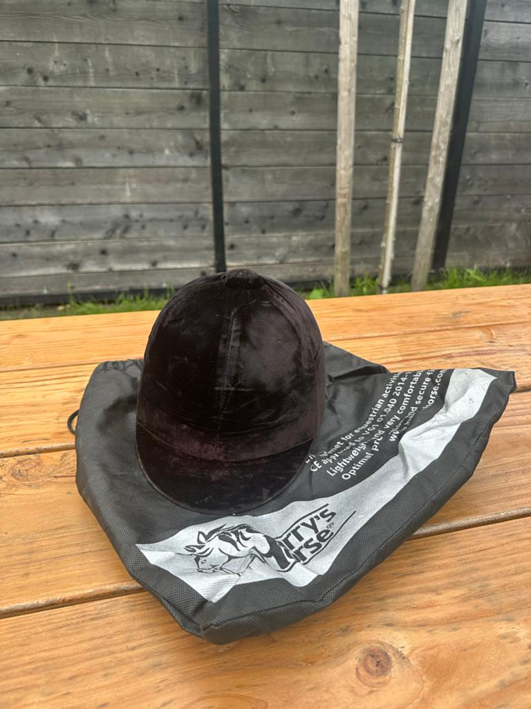 Cap Harry’s Horse, fleece stofje., Ophalen of Verzenden, Gebruikt