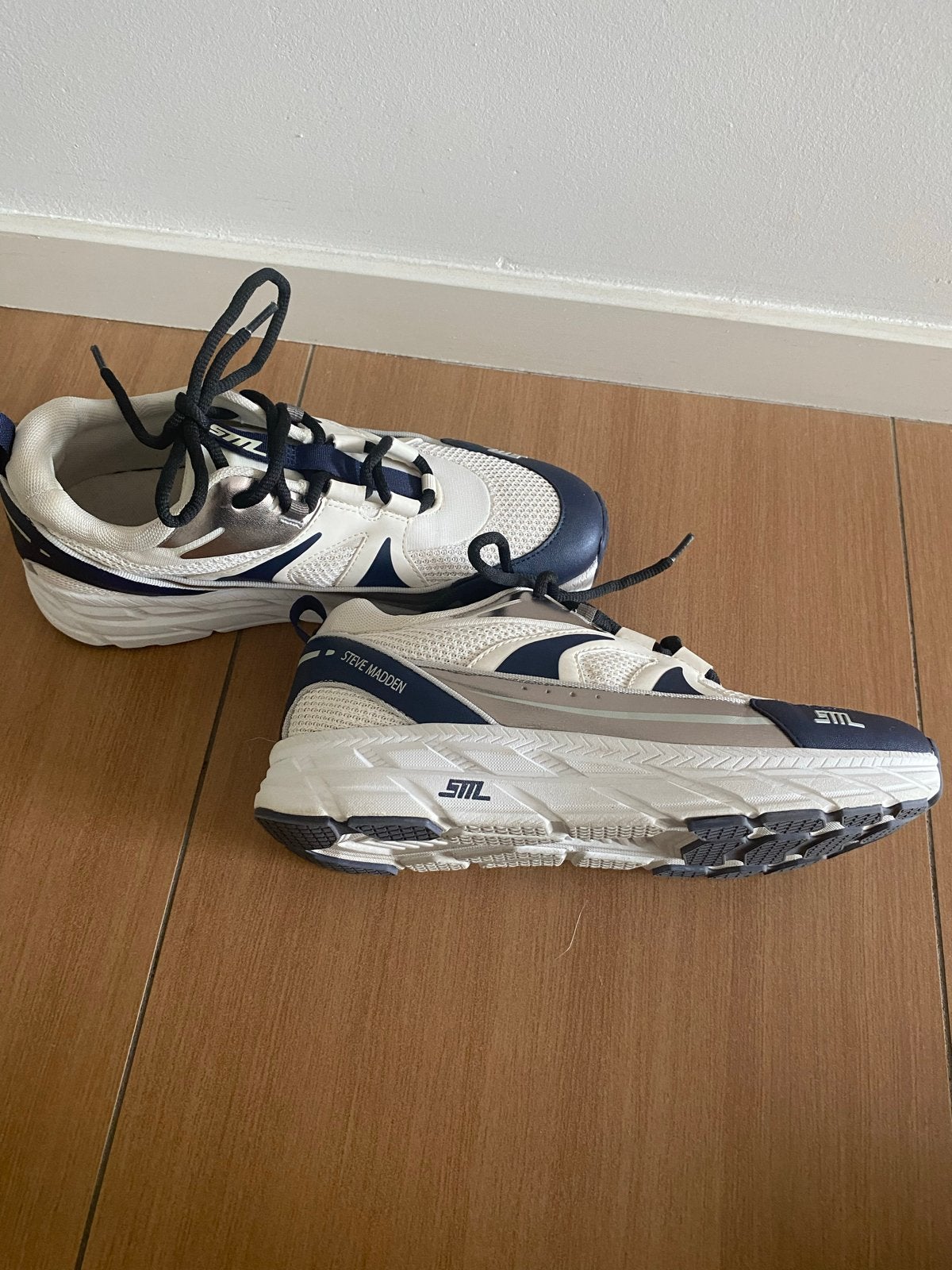 Steve Madden Propel 3 Sneakers - Wit/Blauw maat 39, Ophalen of Verzenden, Zo goed als nieuw, Wit, Sneakers of Gympen
