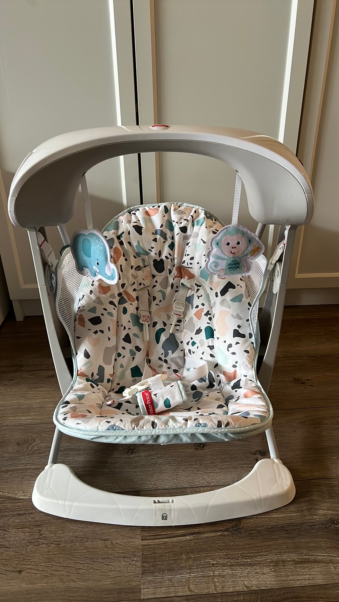 Schommelstoel baby Fisher Price, Kinderen en Baby's, Ophalen, Zo goed als nieuw, Fisher-Price
