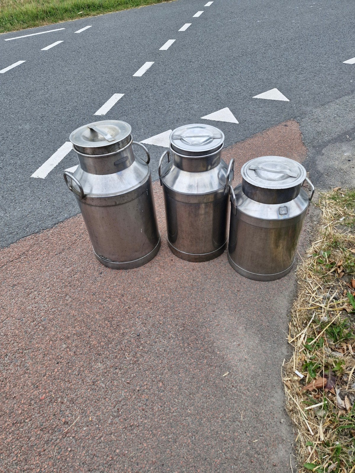 3 GAVE RVS MELKBUSSEN 25/30/40 LITER, Tuin en Terras, Ophalen of Verzenden