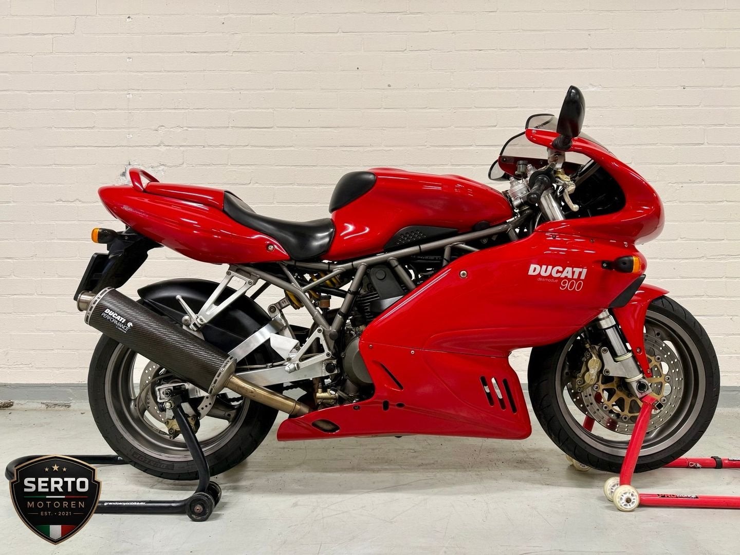 DUCATI SS 900 I.E. (bj 2001), DUCATI, 2 cilinders, Motorrijbewijs A, Bedrijf
