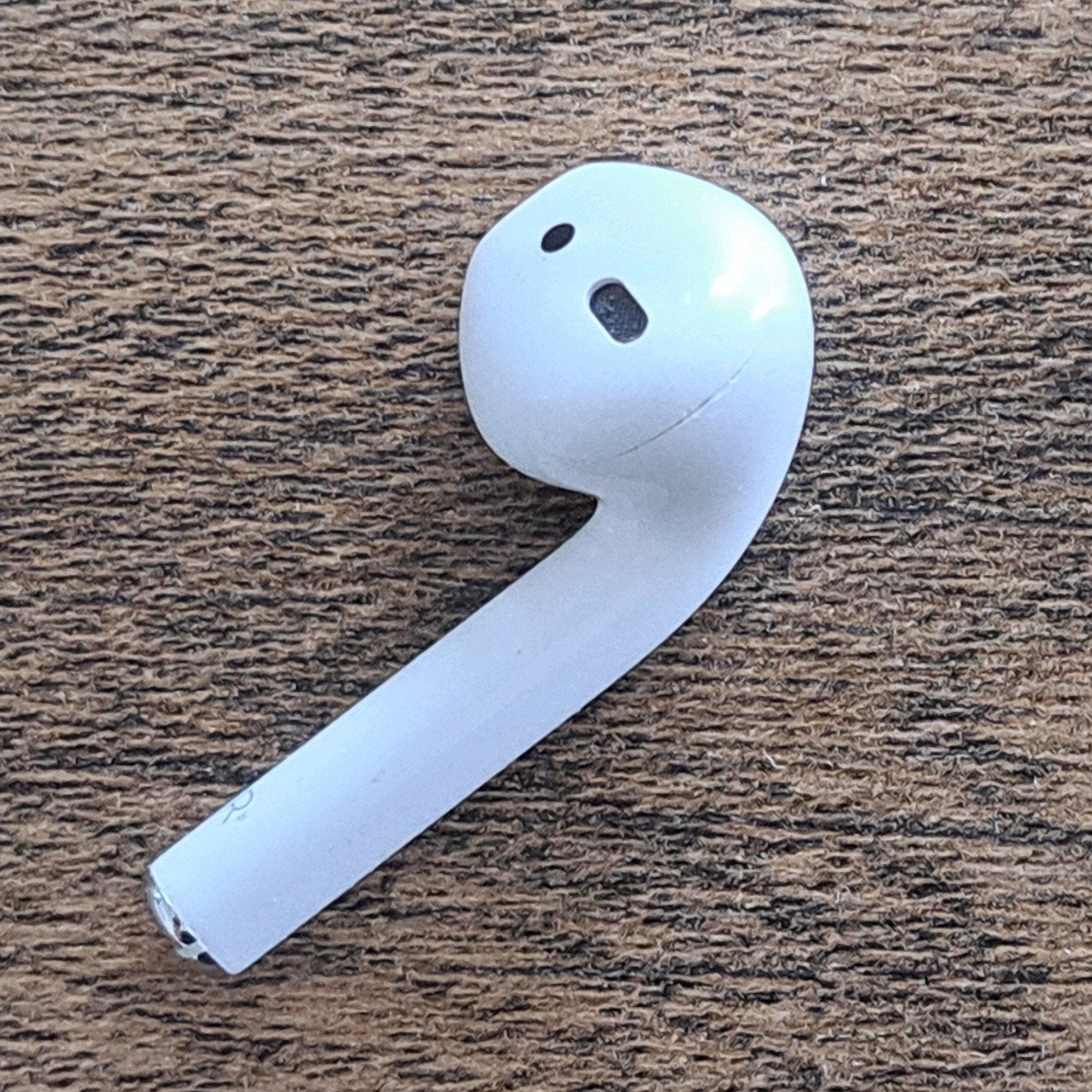Apple AirPod 2e generatie rechts (type 2032), Ophalen of Verzenden, Gebruikt, Overige merken, Draadloos