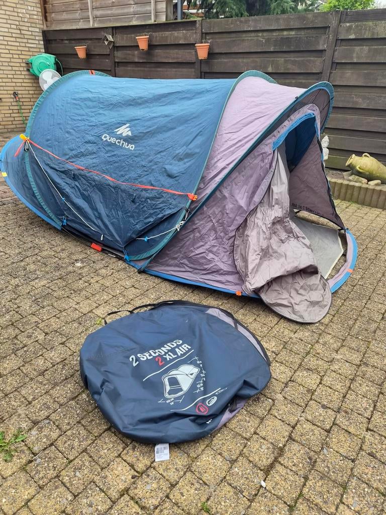 Quechua pop up tent xl, Caravans en Kamperen, Tenten, Ophalen, Zo goed als nieuw