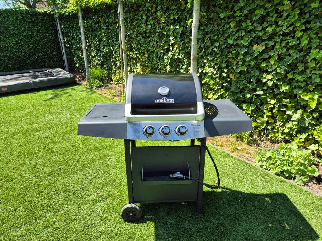 Brada gasbarbecue met zijtafels, Tuin en Terras, Gasbarbecues, Gebruikt, Ophalen