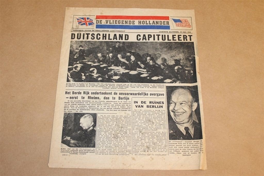 De Vliegende Hollander - Laatste nummer, 10 mei 1945 !!, Ophalen of Verzenden, Tweede Wereldoorlog, Gelezen, Overige onderwerpen