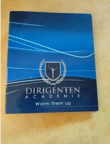 Dirigenten Academie - Warm them up, Ophalen of Verzenden, Zo goed als nieuw, Muziek, Film of Tv