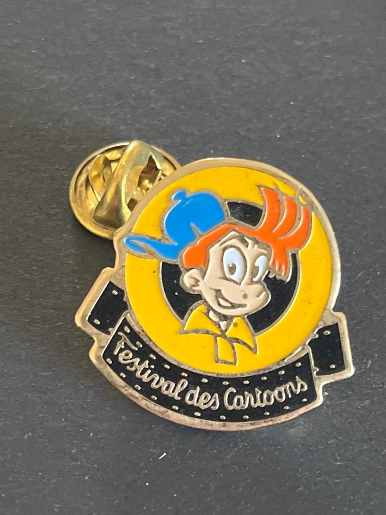 Vintage Danone Pin Festival des Cartoons - Cartoon Figuur, Verzamelen, Figuurtje, Gebruikt, Ophalen of Verzenden, Speldje of Pin