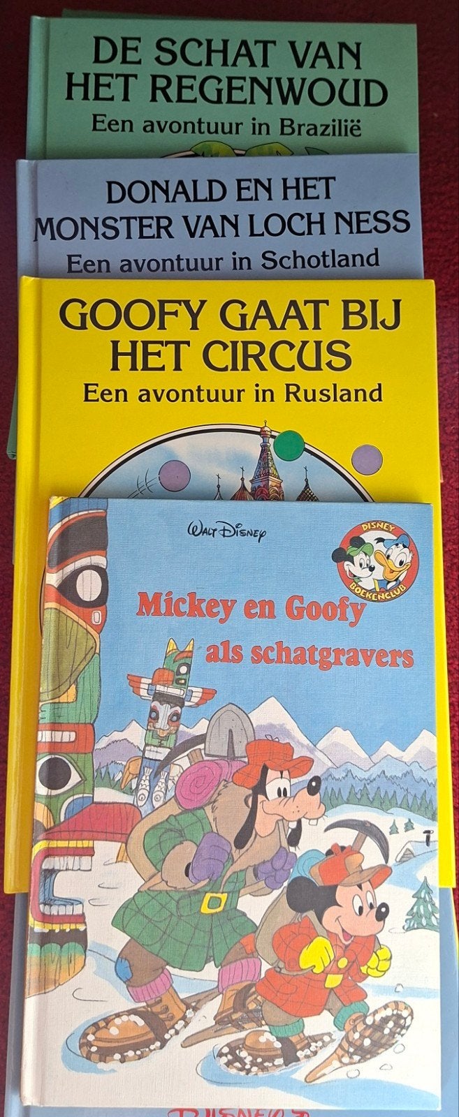 Disney's Wereldclub Boeken - Grote Collectie Avonturen, Ophalen, Zo goed als nieuw, Walt Disney, Fictie algemeen